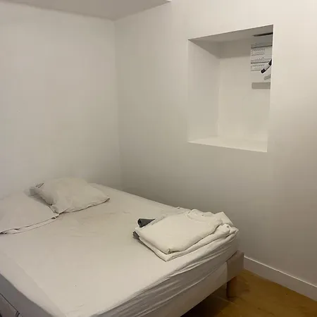 Apartment P2 ,7 Rue Saint Catherine Nimes