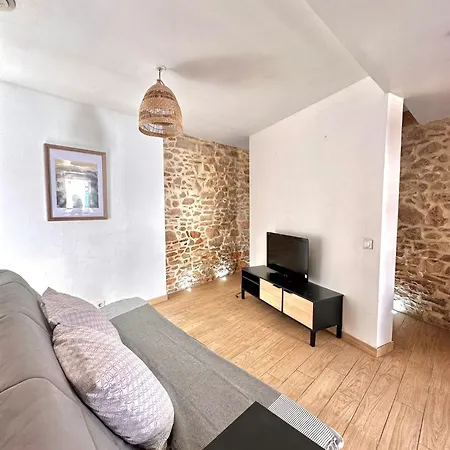Apartment P2 ,7 Rue Saint Catherine Nimes